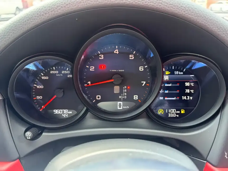 Porsche Macan