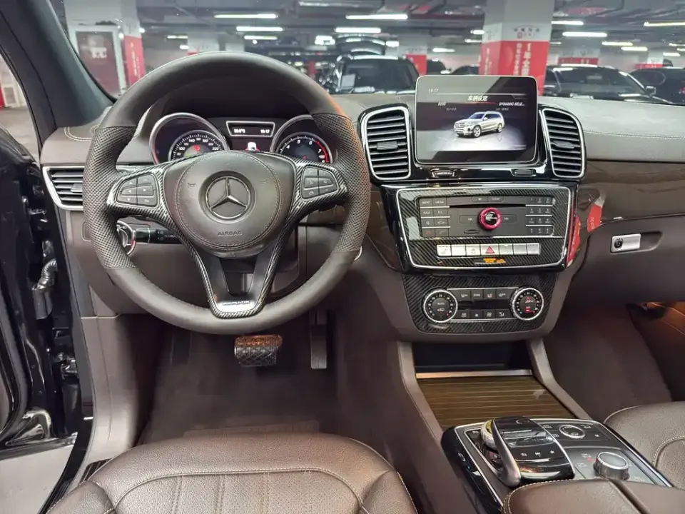 Mercedes-Benz GLS
