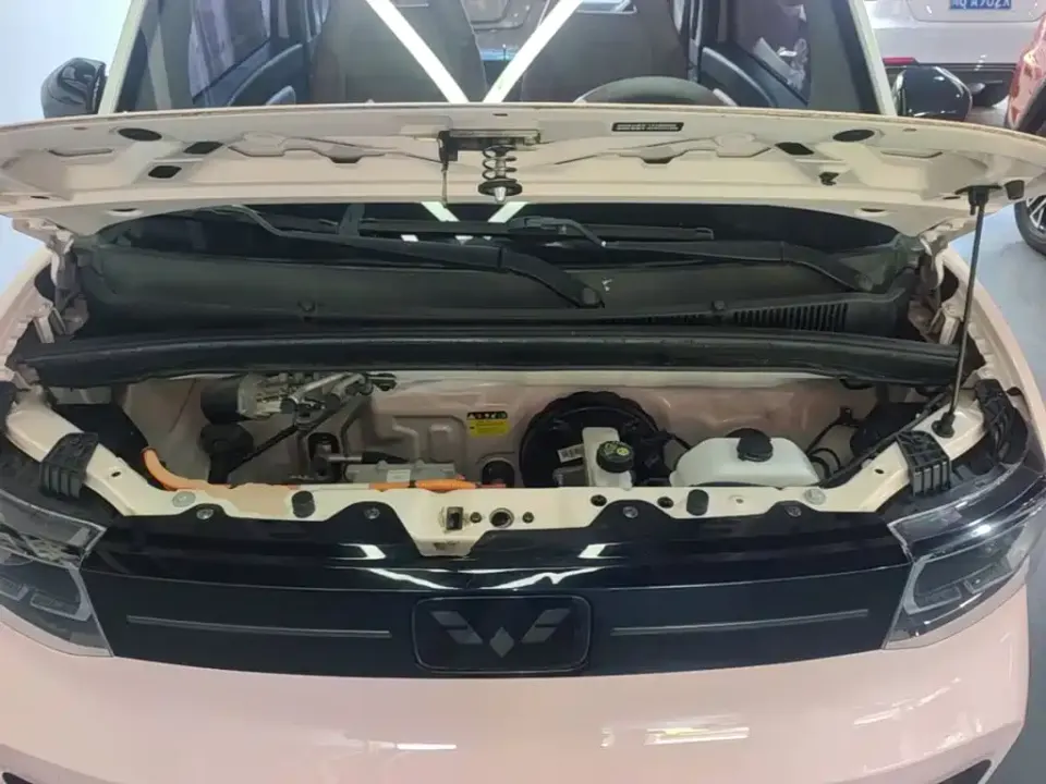 Wuling MINIEV
