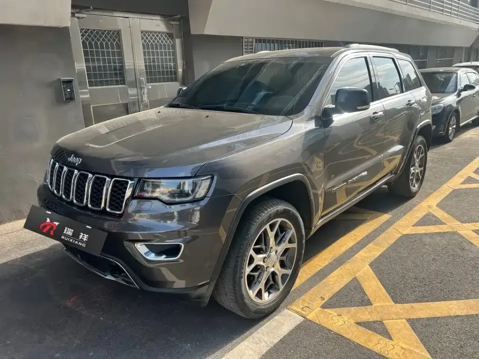 Jeep Grand Cherokee (Import)