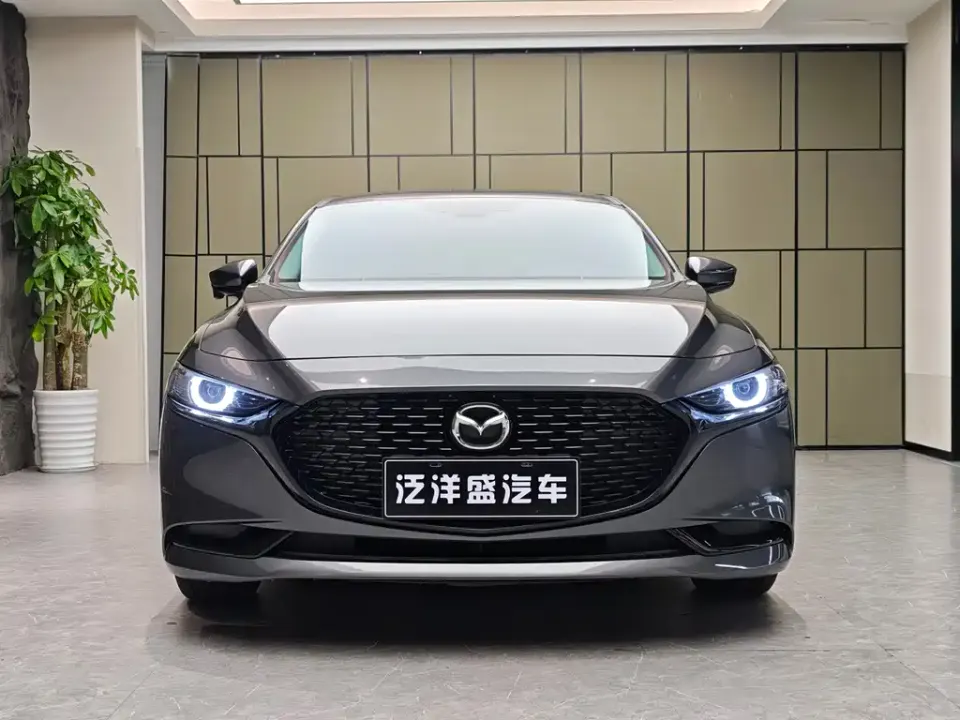 Mazda 3 Axela