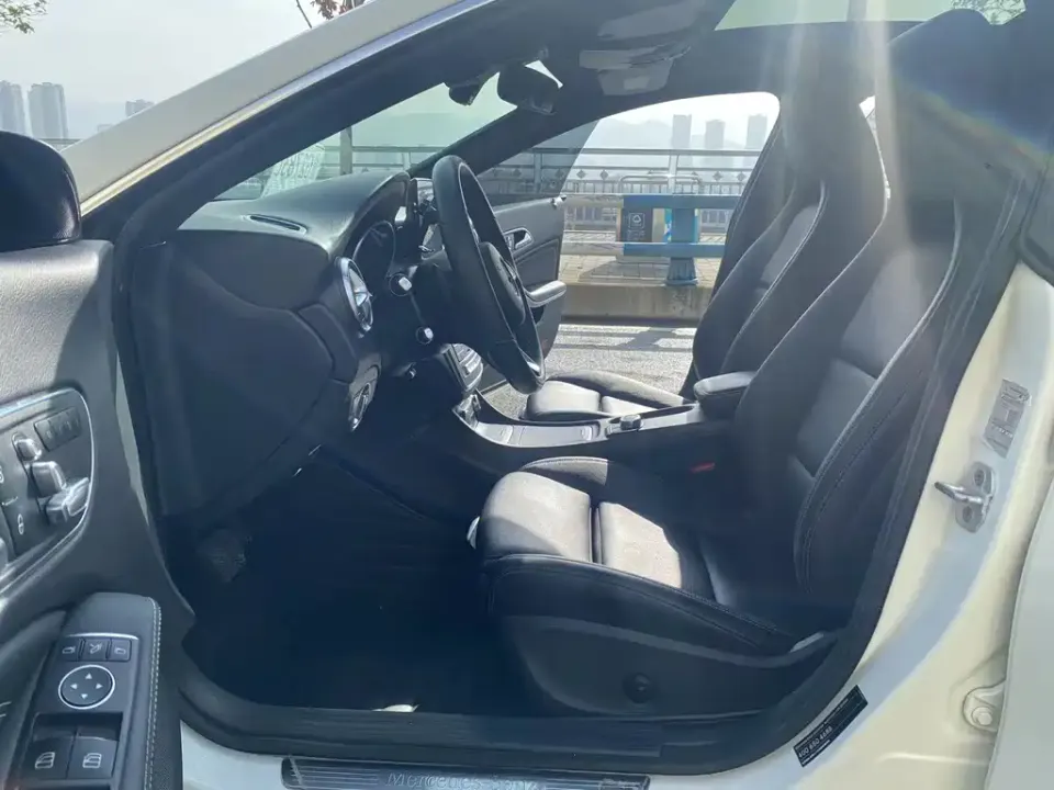 Mercedes-Benz CLA (Import)