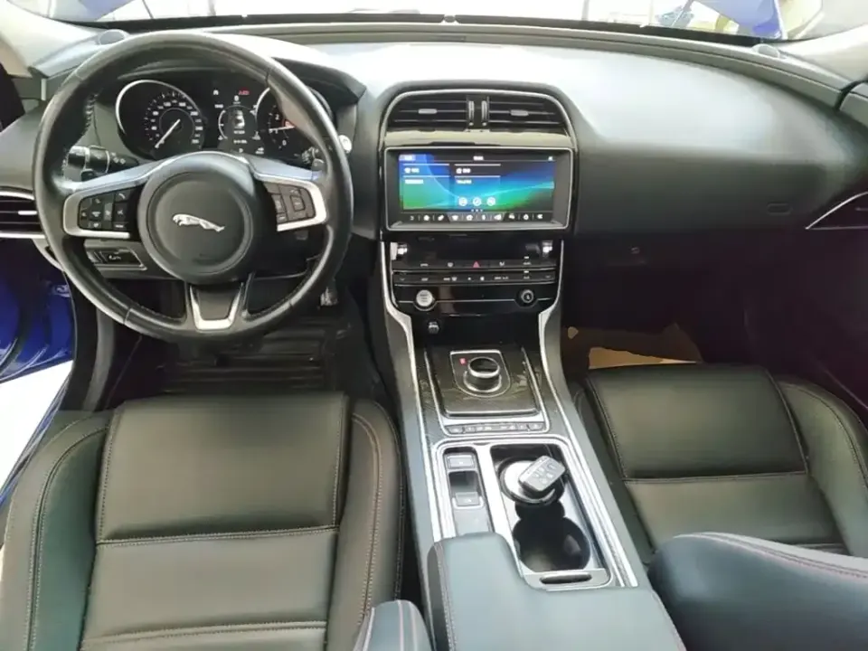 Jaguar XEL