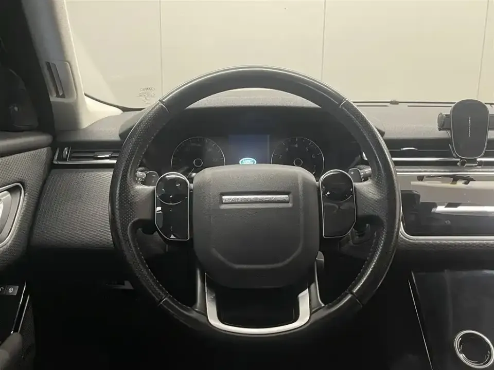 Land Rover Velar