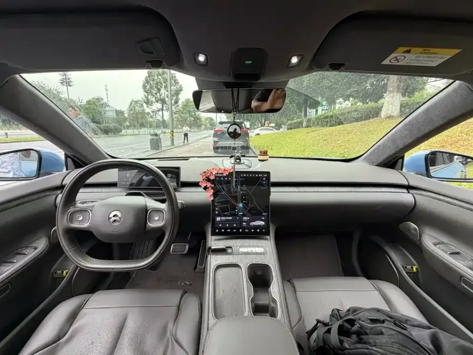 Nio ET7