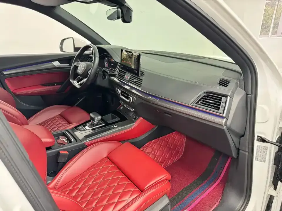 Audi Q5L Sportback