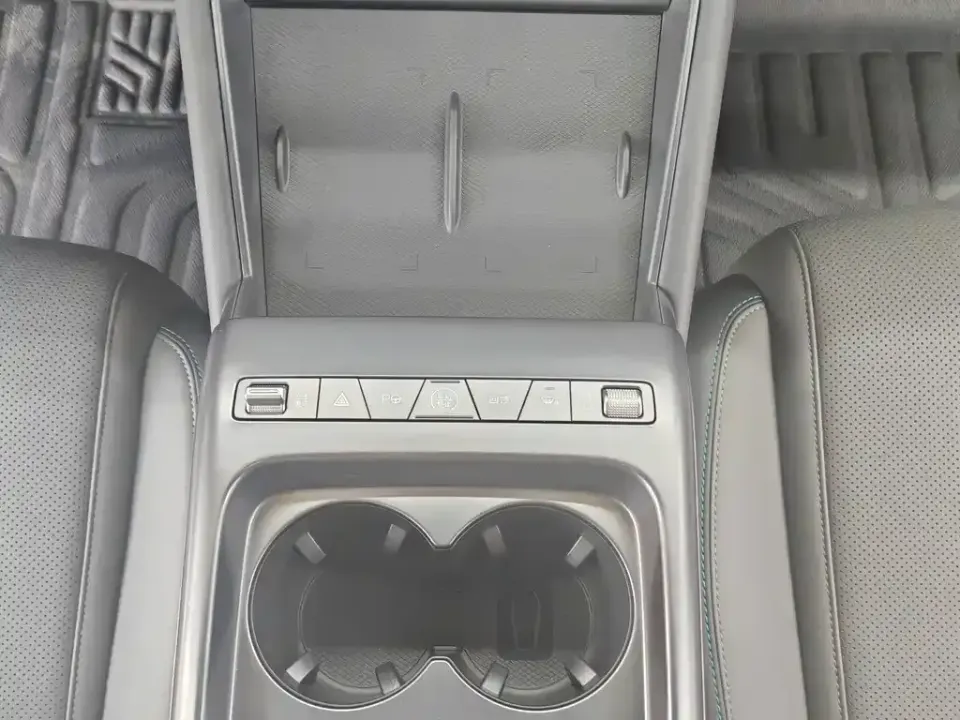 BYD Qin L