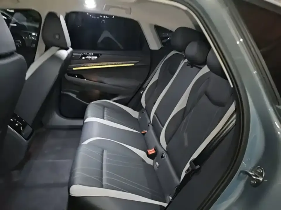 Volkswagen ID.7 VIZZION