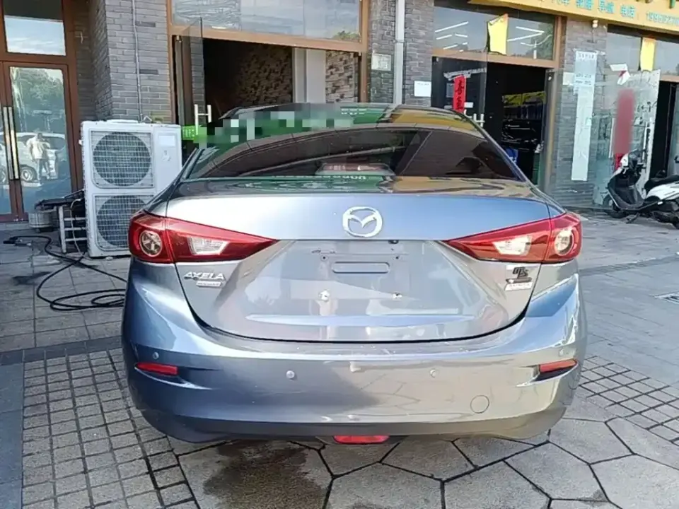 Mazda 3 Axela