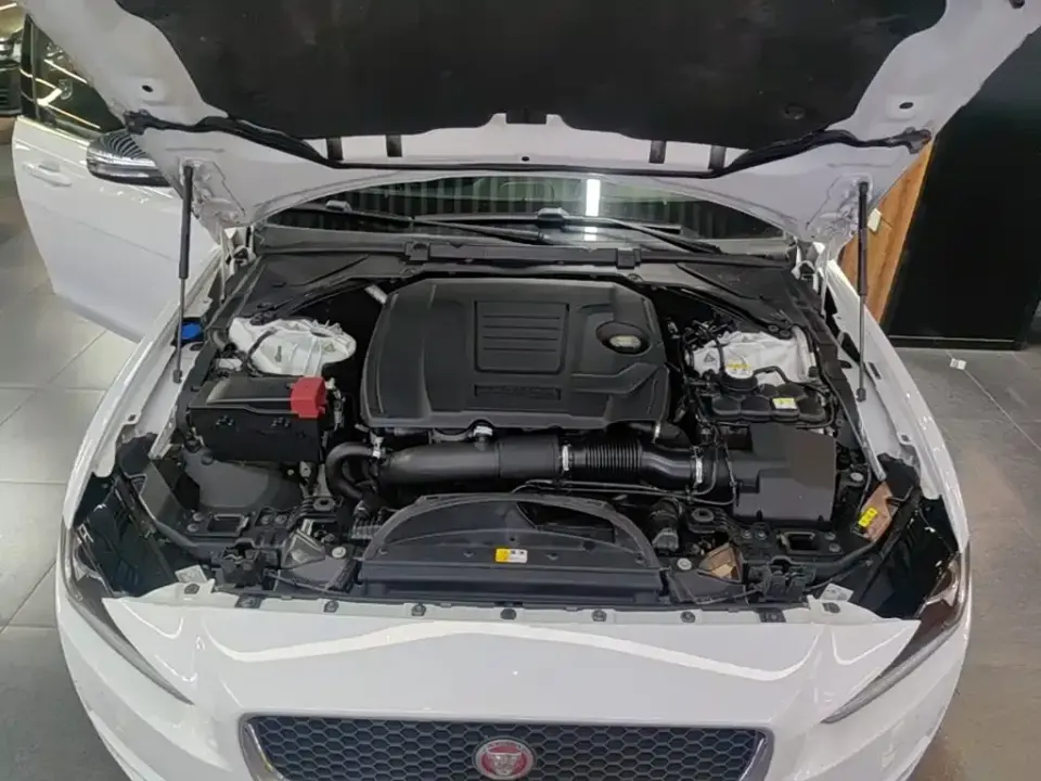 Jaguar XEL