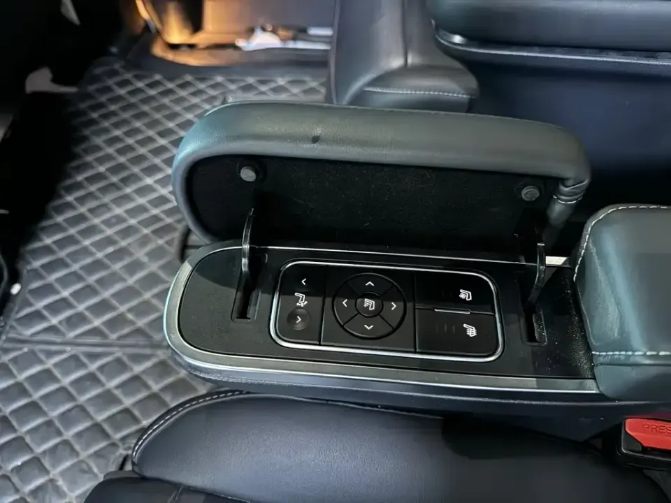 GAC Trumpchi M8