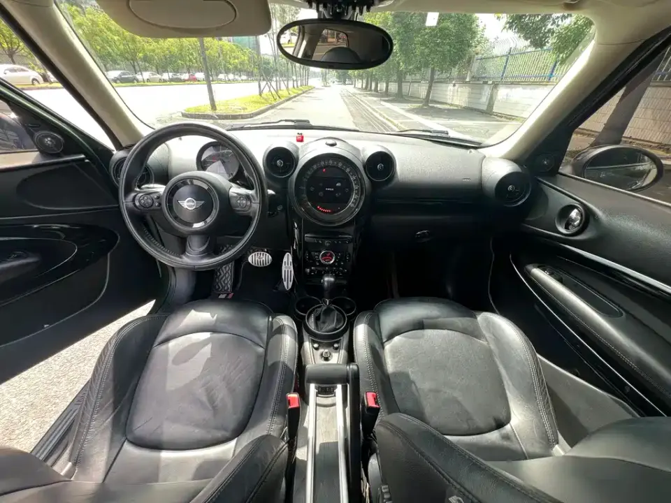 MINI Mini Paceman