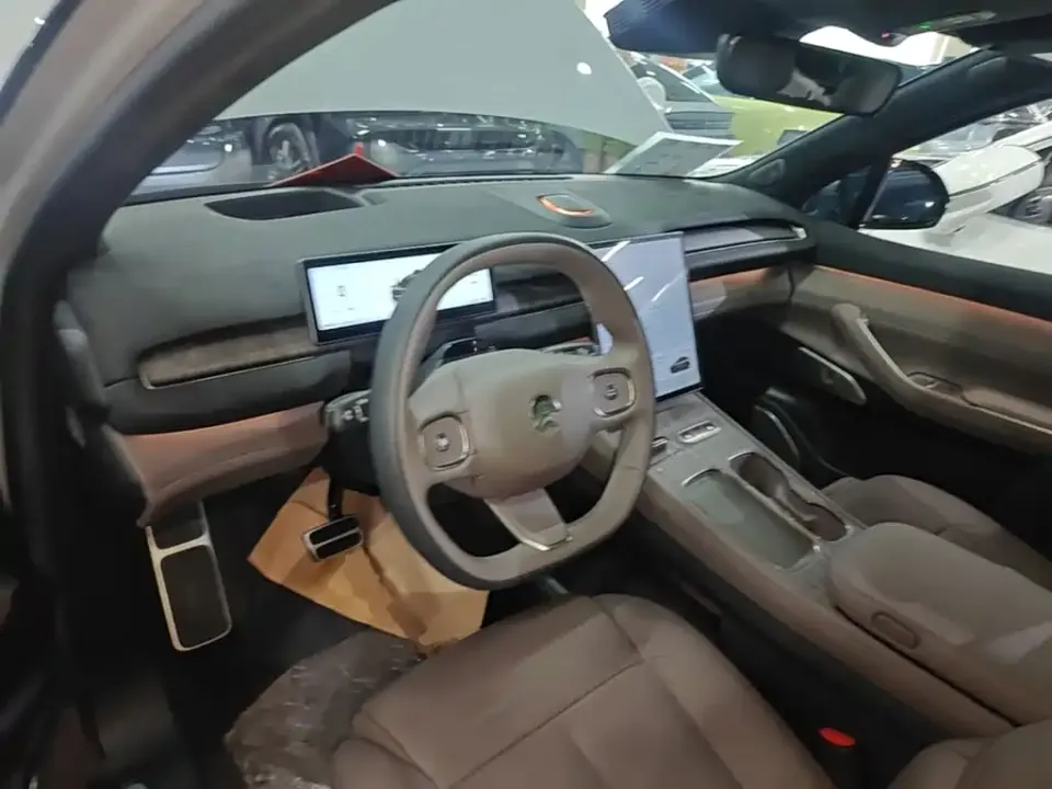 Nio ES7