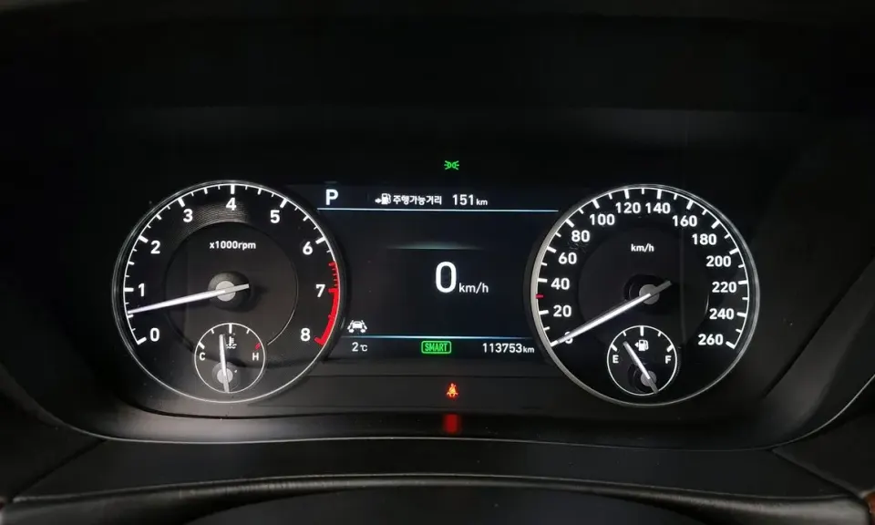 Genesis EQ900