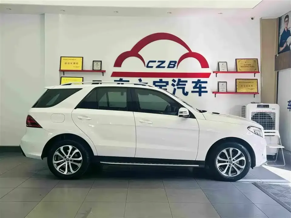 Mercedes-Benz GLE (Import)