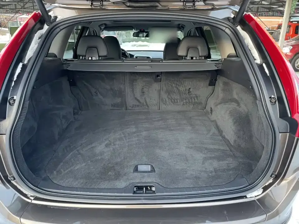 Volvo XC60 (Import)
