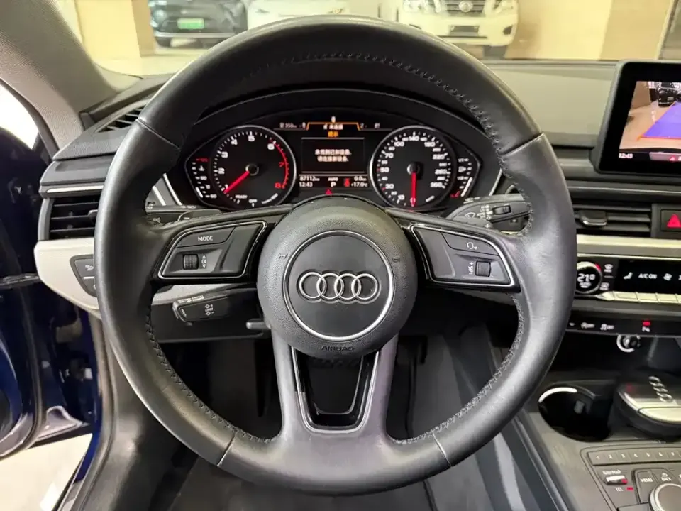 Audi A5 (Import)