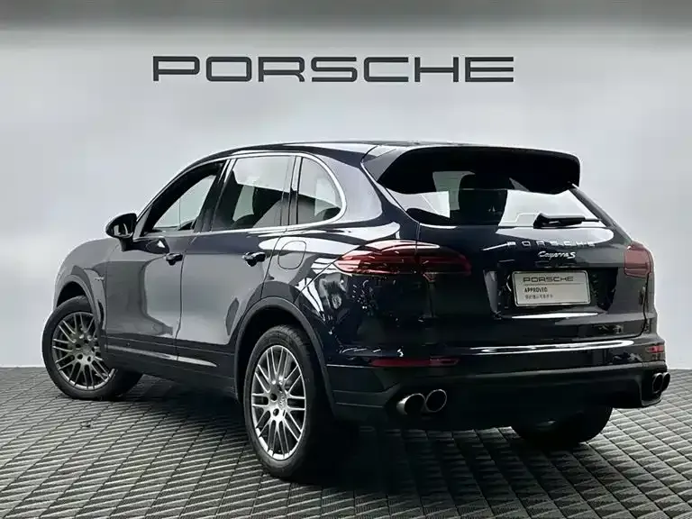 Porsche Cayenne Hybrid