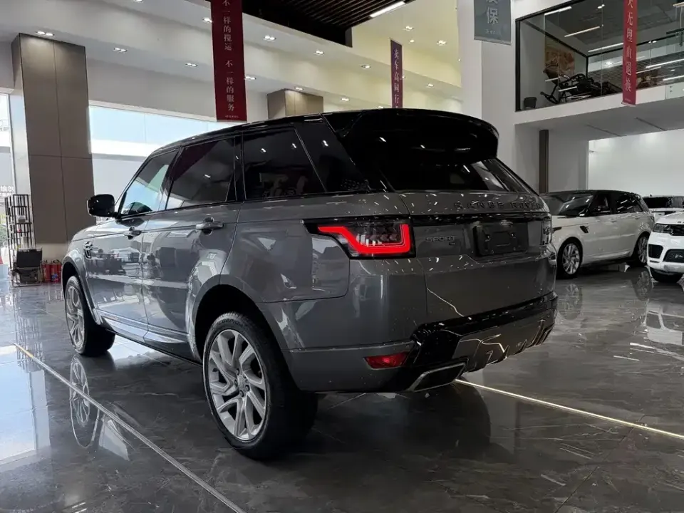 Land Rover Sport
