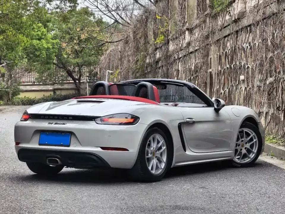 Porsche 718