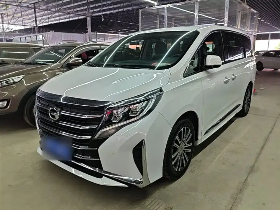 GAC Trumpchi M8