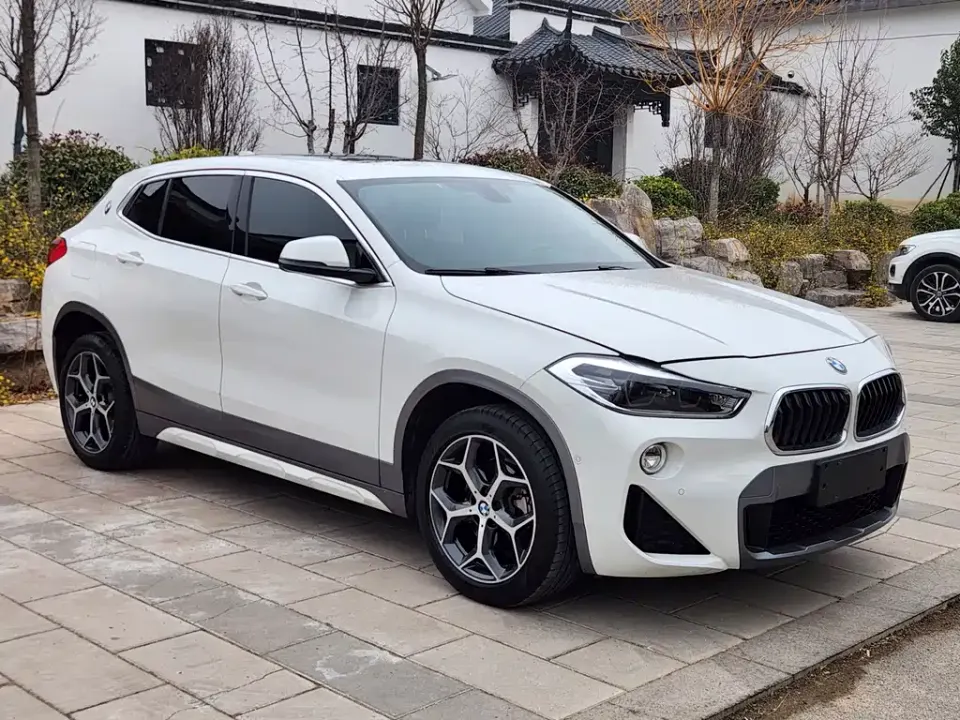 BMW X2 (Import)