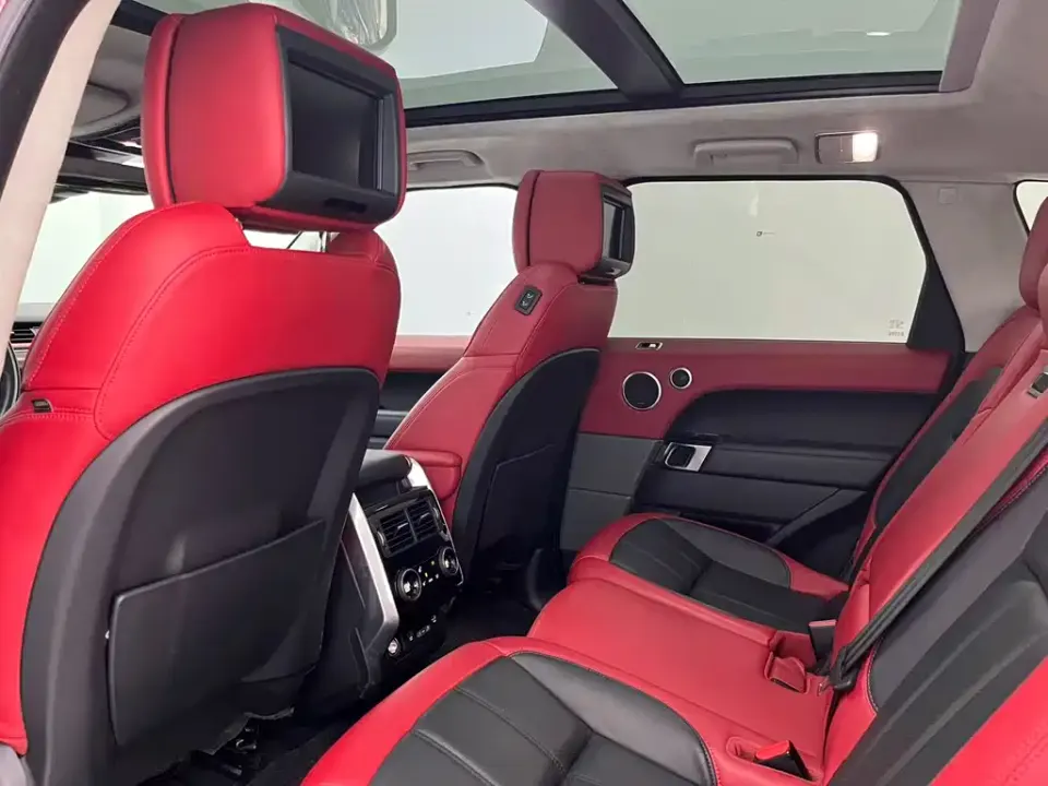 Land Rover Sport