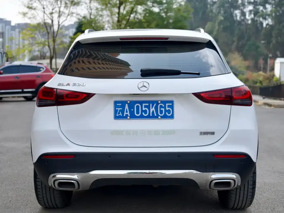 Mercedes-Benz GLA