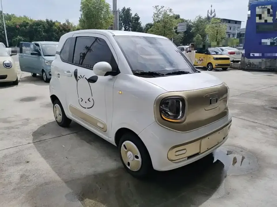 Bestune Pony
