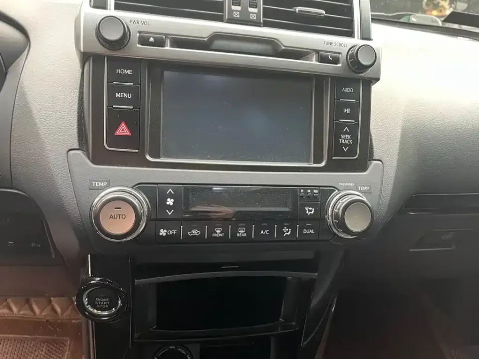 Toyota Prado