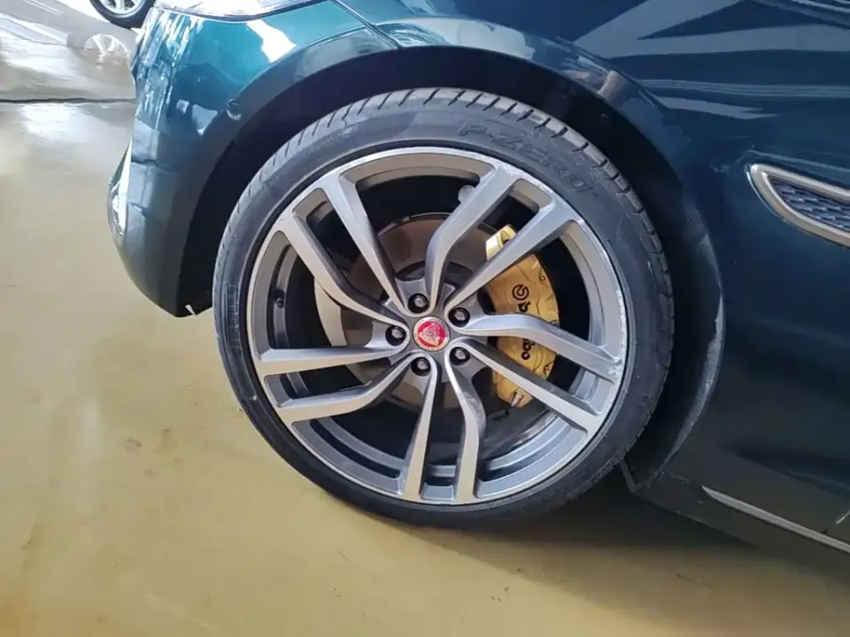 Jaguar XFL