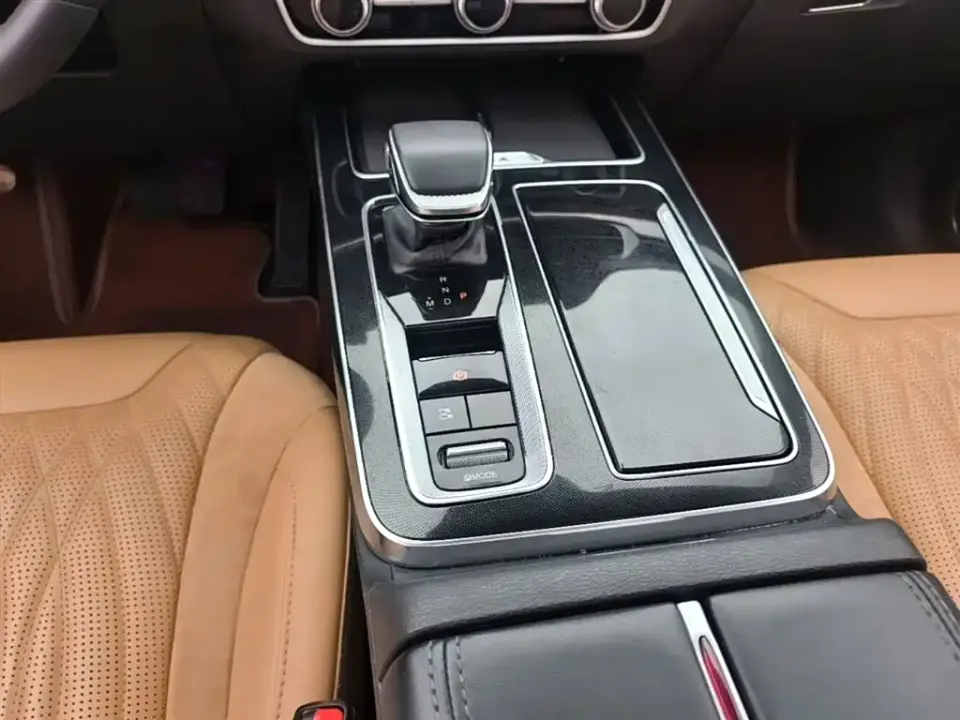 Hongqi Hongqi HS5