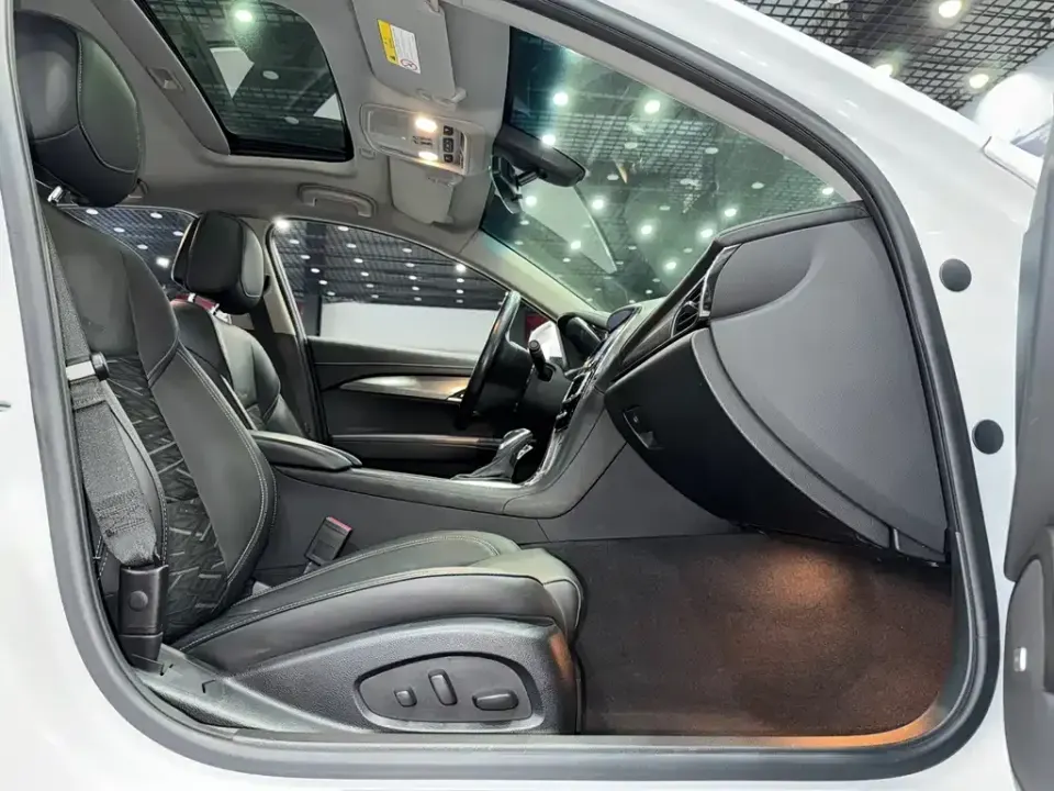Cadillac ATS-L