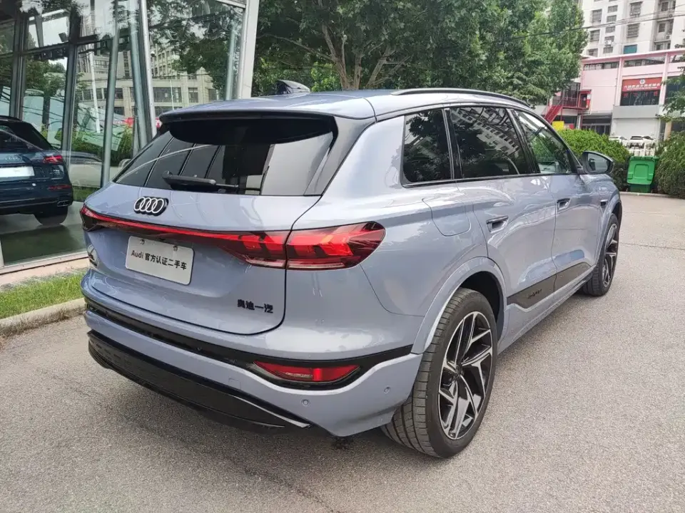 Audi Q6L e-tron