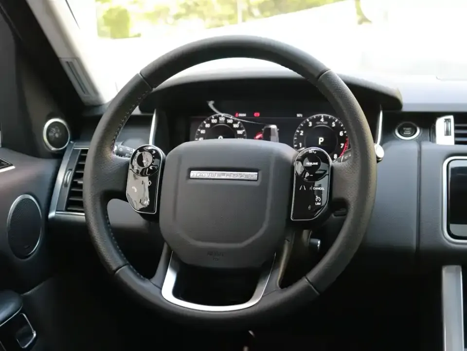 Land Rover Sport