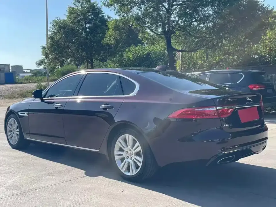 Jaguar XFL