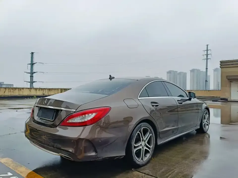 Mercedes-Benz CLS