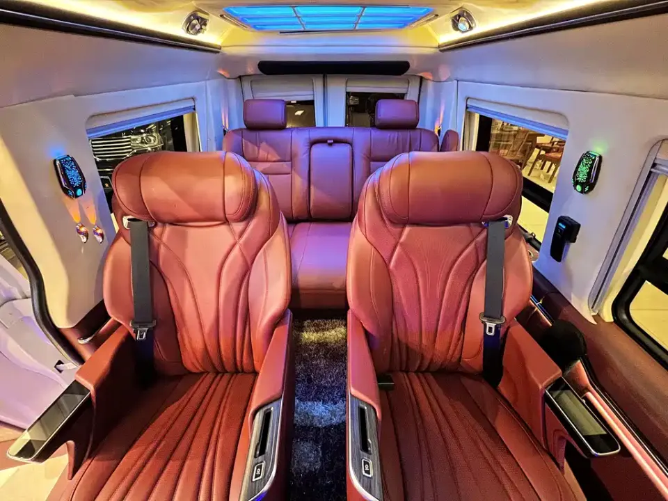 GMC Savana