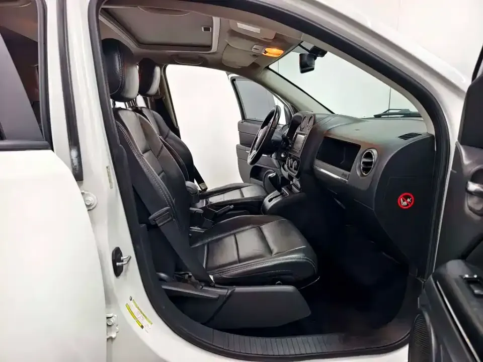 Jeep Compass (Import)