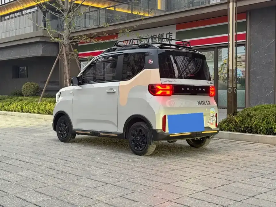 Wuling MINIEV