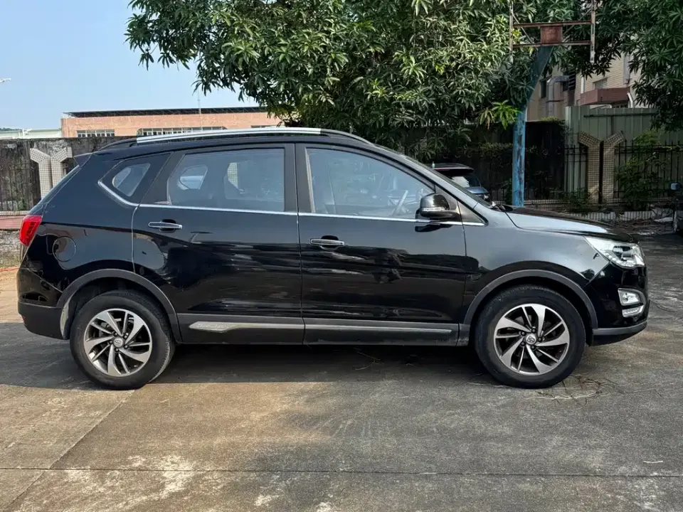 Baojun 560