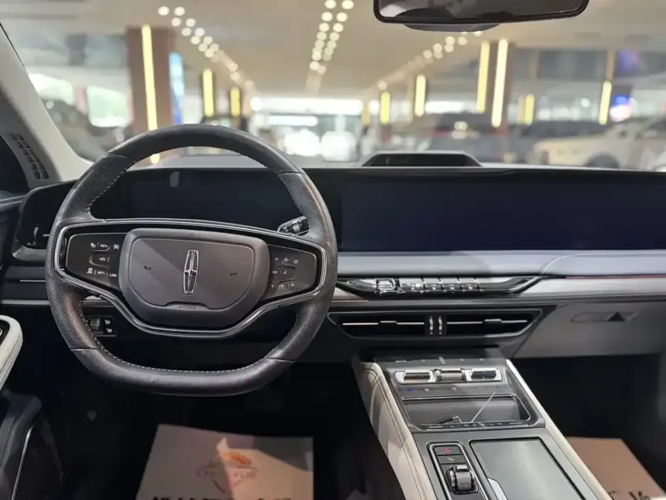 Lincoln Z