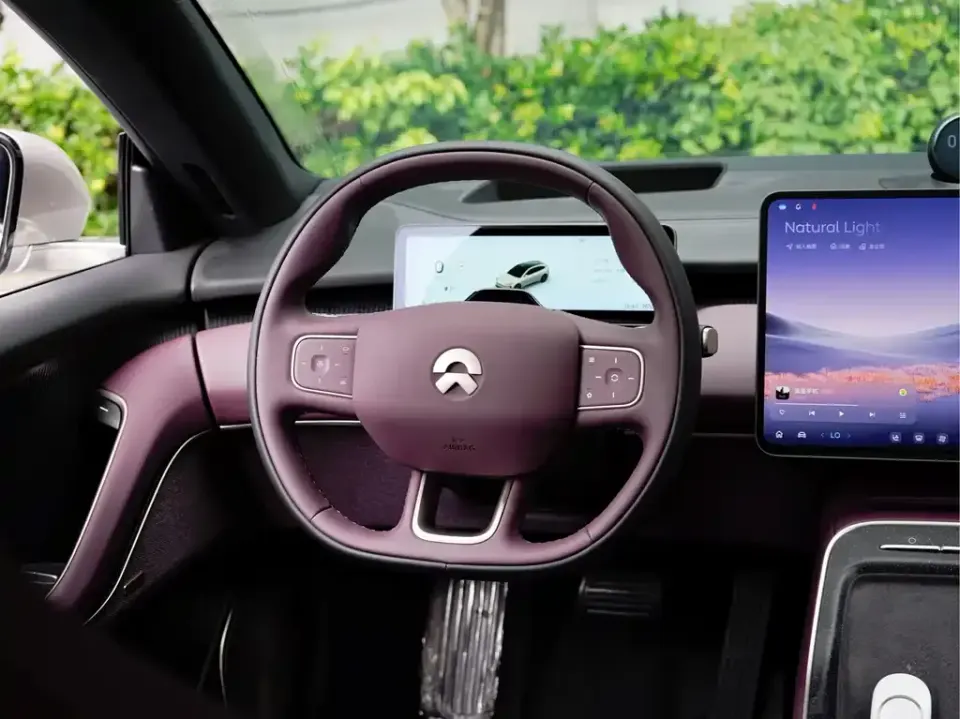 Nio ET5T