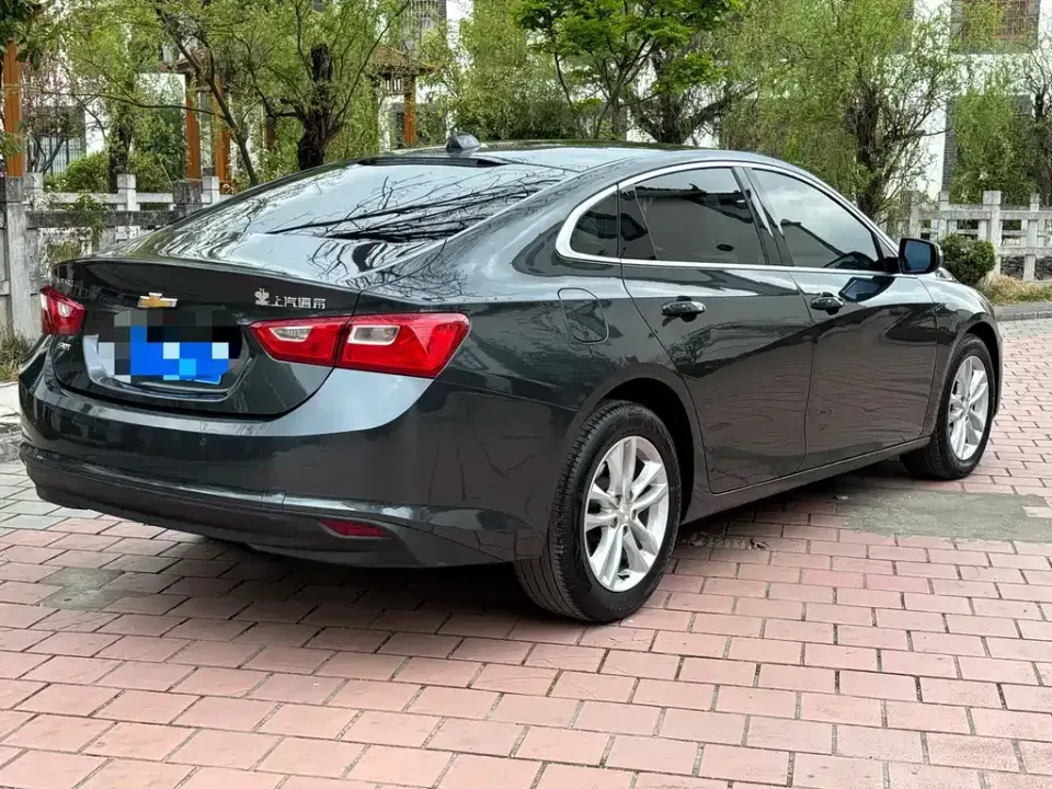 Chevrolet Malibu XL