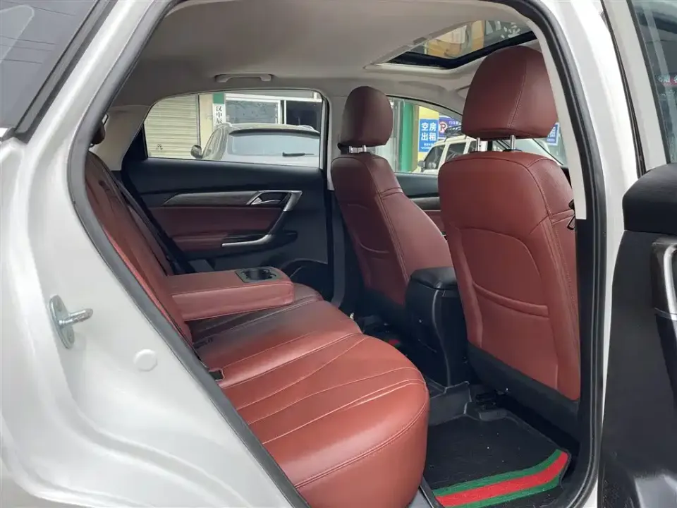 BAIC Senova D50