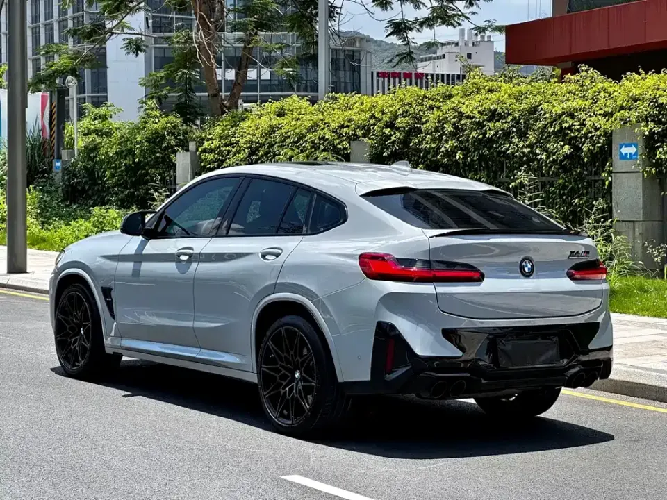 BMW X4 M