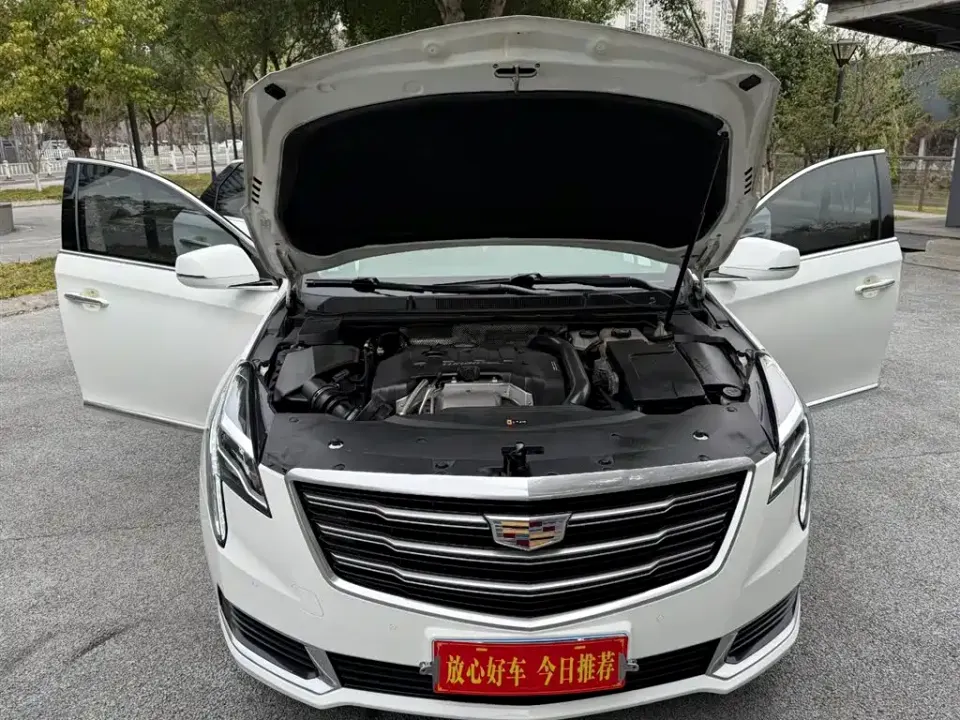 Cadillac XTS