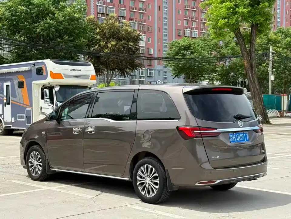 Buick GL8