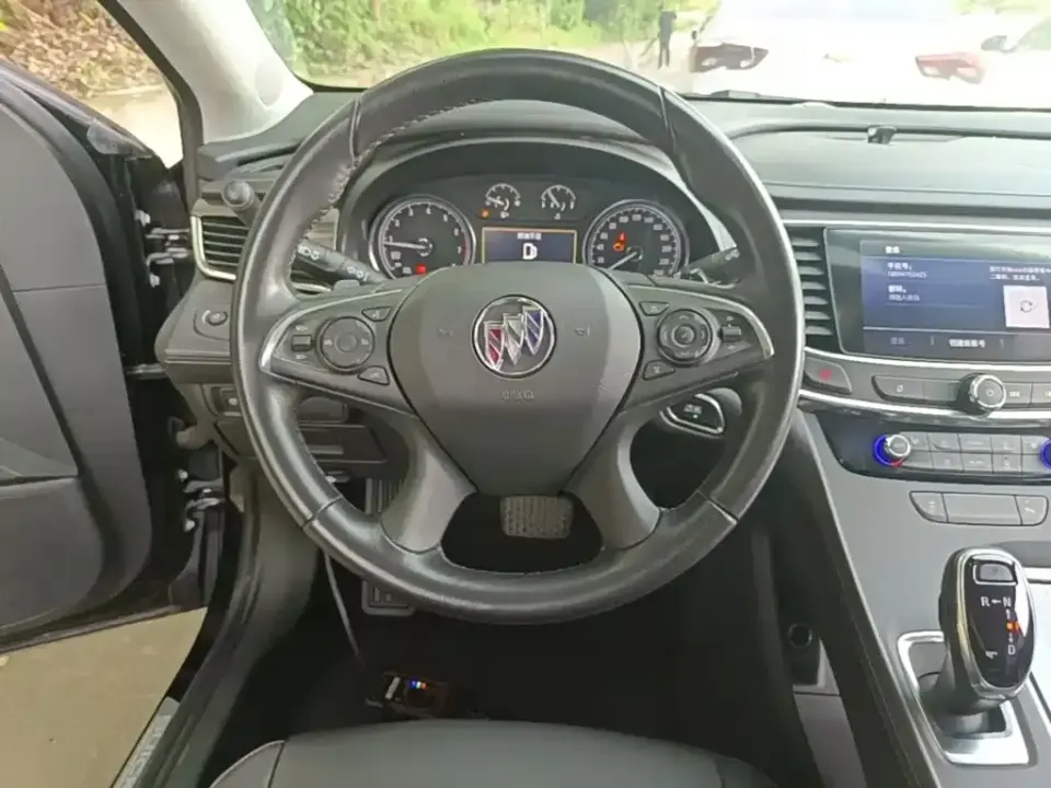 Buick LaCrosse