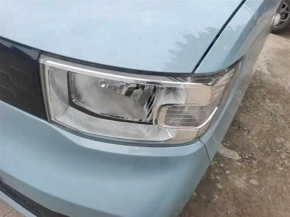 Wuling MINIEV